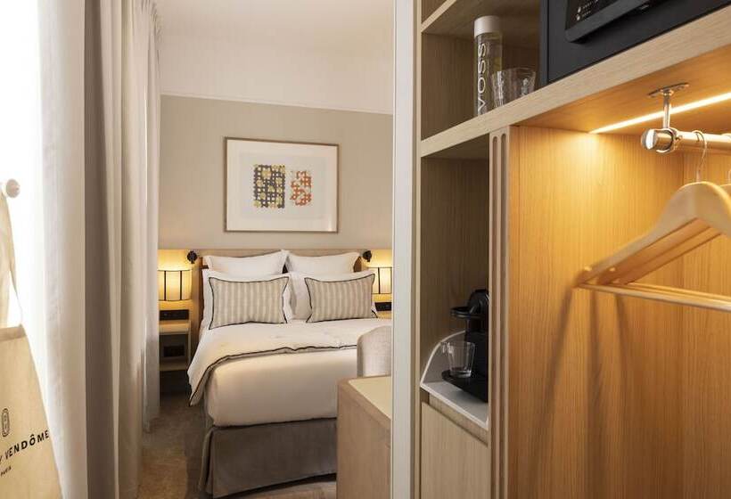 标准单人间, Duminy Vendome