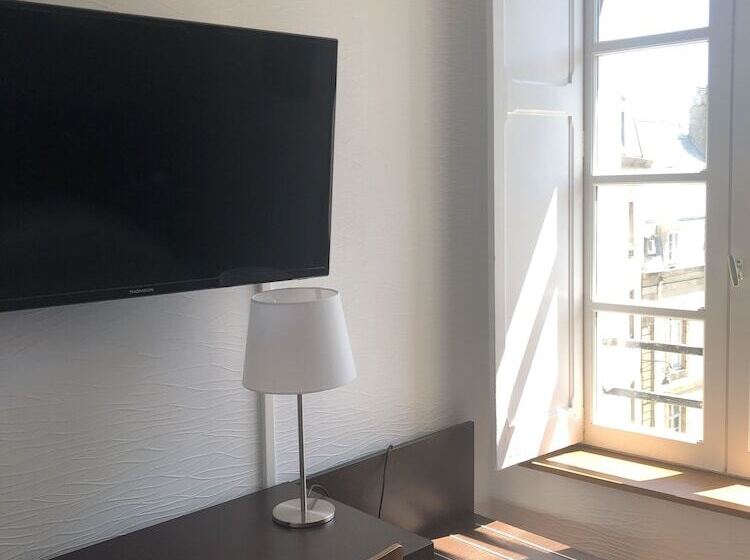 수피리어 룸, Elizabeth   Intra Muros