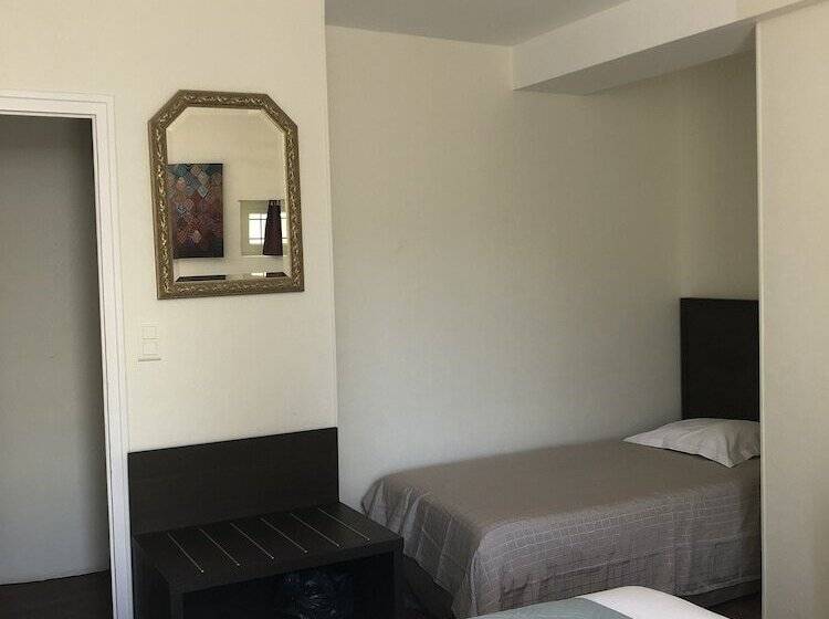 수피리어 트리플 룸, Elizabeth   Intra Muros