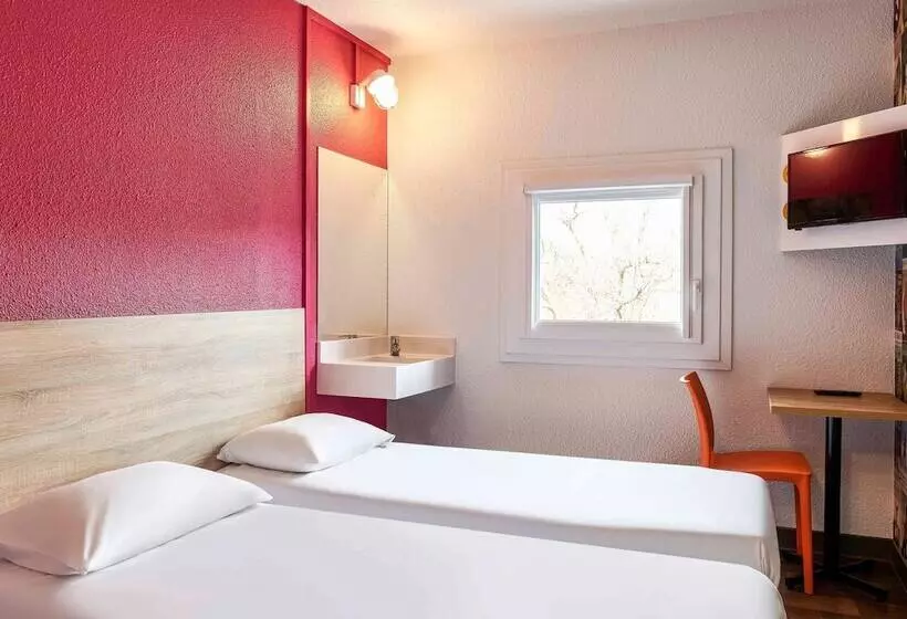 اتاق استاندارد, F1 Cergy