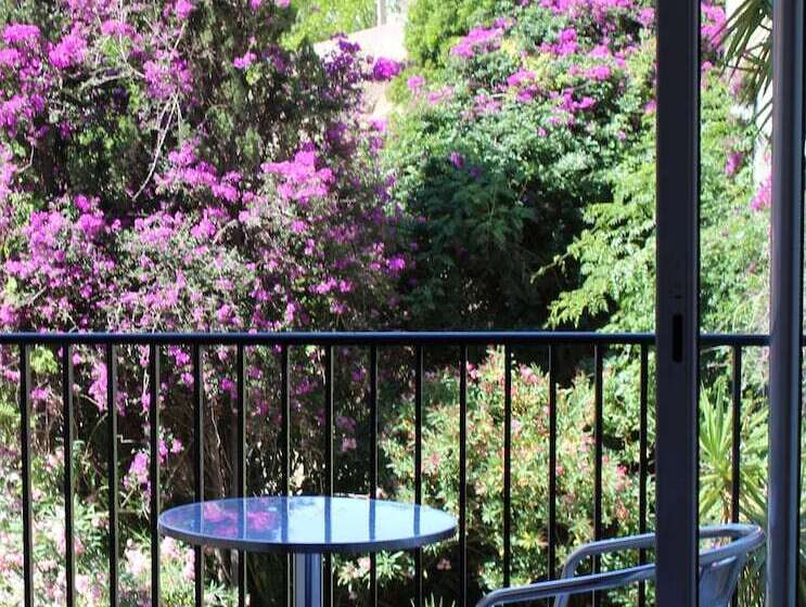 Comfort room with balcony, Grand