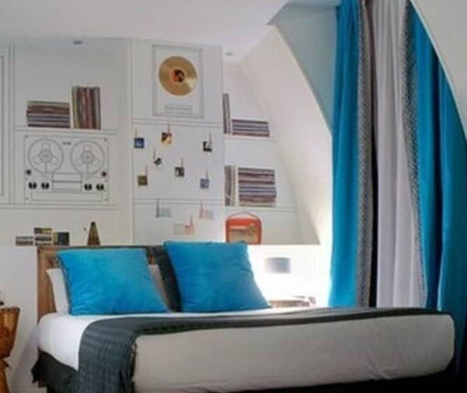 スーペリアールーム, Du Triangle D Or