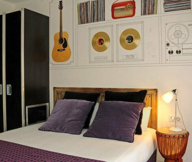 スタンダードシングルルーム, Du Triangle D Or