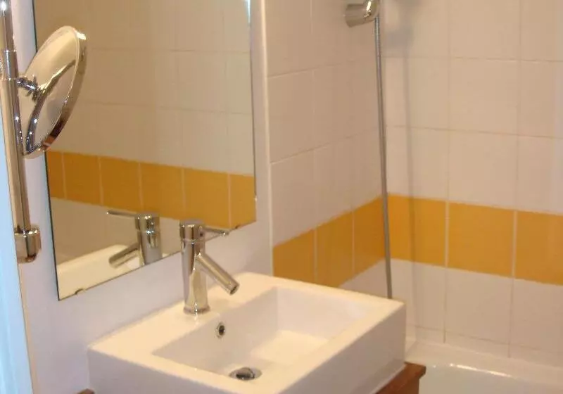 スタンダードトリプルルーム, Kyriad Lille Est Villeneuve D Ascq