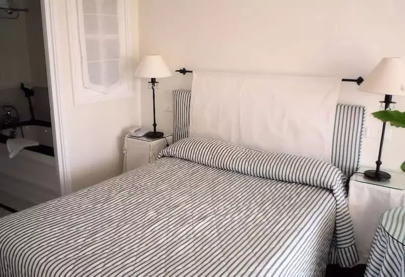 Standard Kolmen Hengen Huone, Les Vergers De Saint Paul
