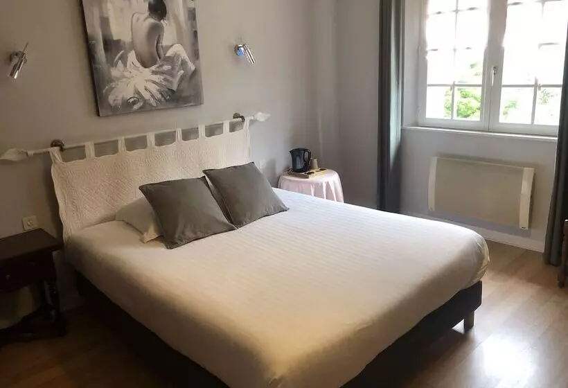 اتاق راحتی, Logis Hotel De La Corniche