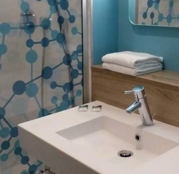 اتاق کلاسیک, Mercure Poitiers Site Du Futuroscope