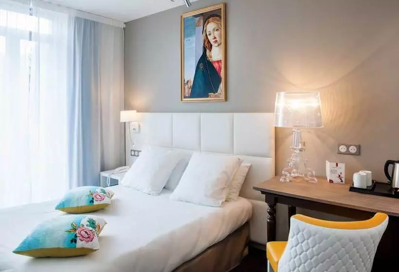 Superior-huone, Grand Hôtel Gallia & Londres Spa