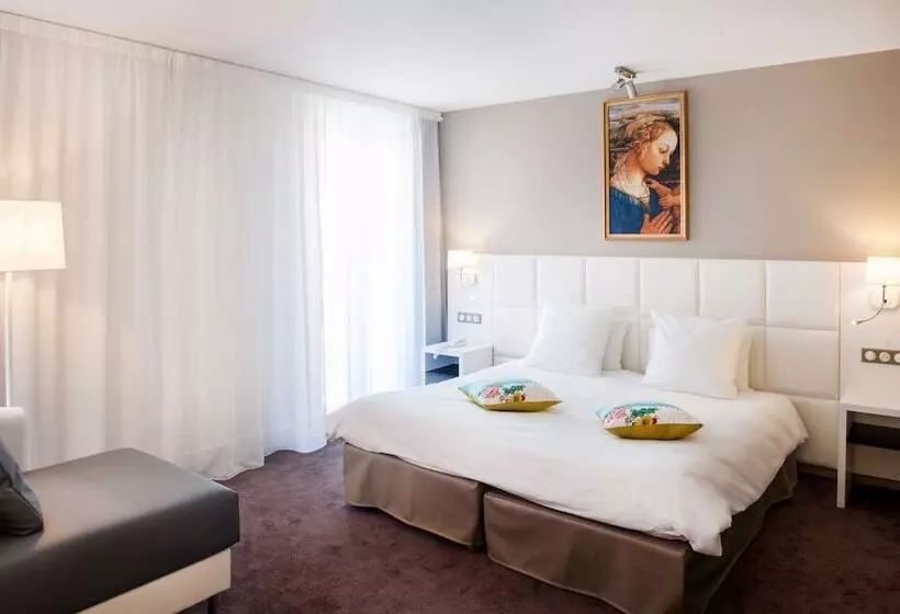 Superior-huone, Grand Hôtel Gallia & Londres Spa