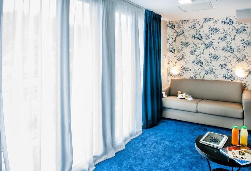 اتاق لوکس سه تخته, Grand Hôtel Gallia & Londres Spa