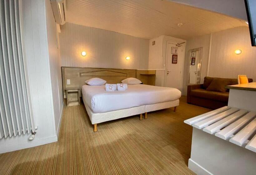 غرفة ديلوكس, Le Roncevaux