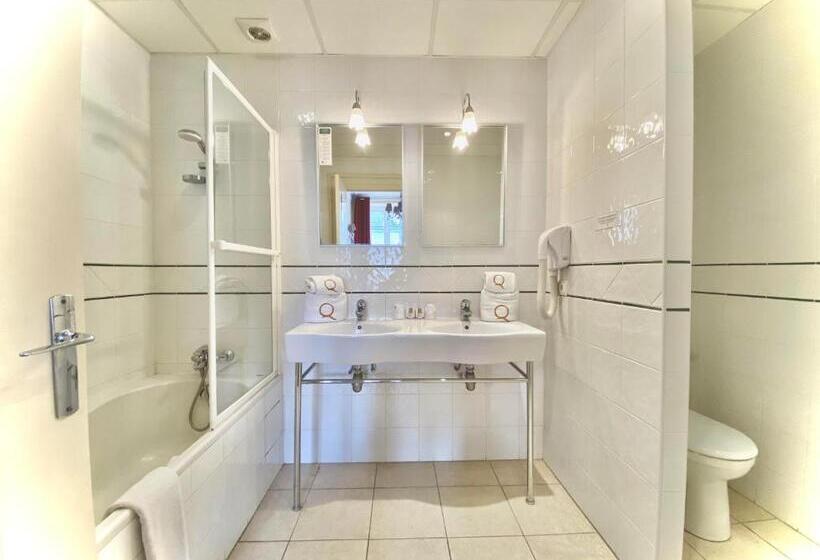 غرفة ديلوكس, Le Roncevaux