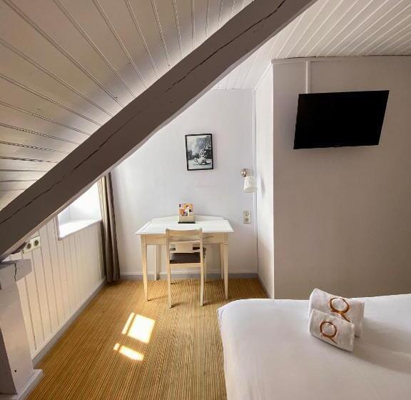 غرفة كومفورت فردية, Le Roncevaux