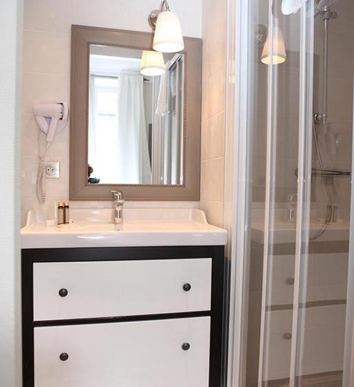 غرفة كومفورت فردية, Le Roncevaux