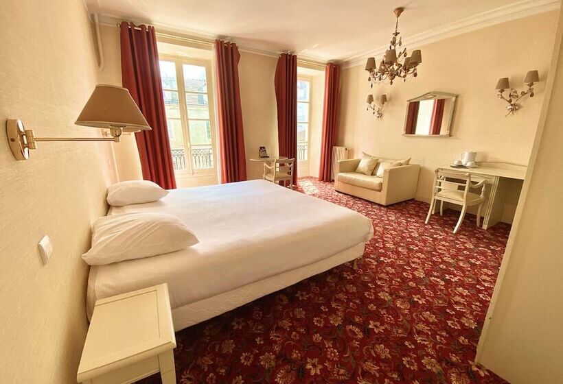 غرفة ديلوكس, Le Roncevaux