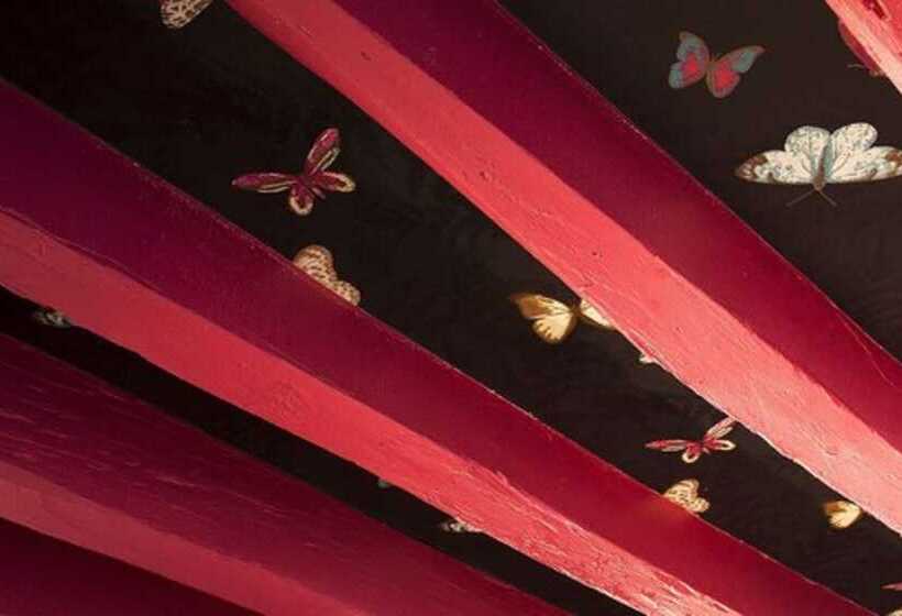 سوییت, Les Dames Du Pantheon