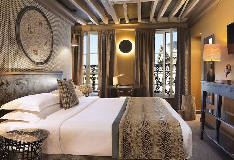 اتاق سوپریور با بالکن, Les Dames Du Pantheon