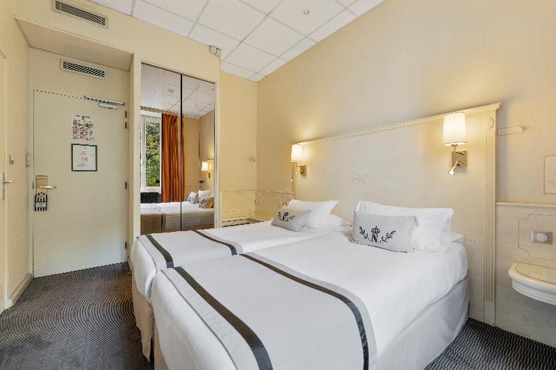 Номер Стандарт, Napoleon