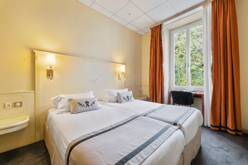 Номер Стандарт, Napoleon