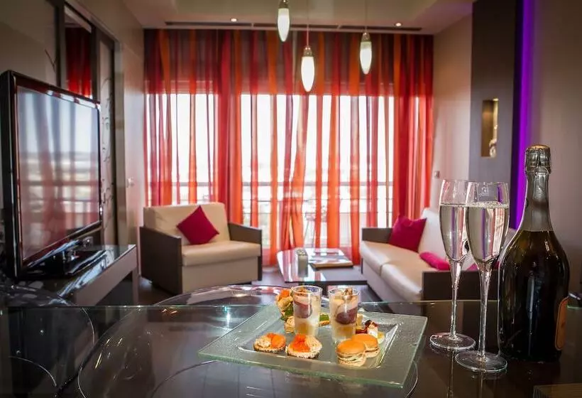 Suite, & Spa Vatel