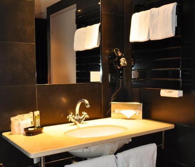 اتاق استاندارد, Hôtel Cloitre Saint Louis Avignon