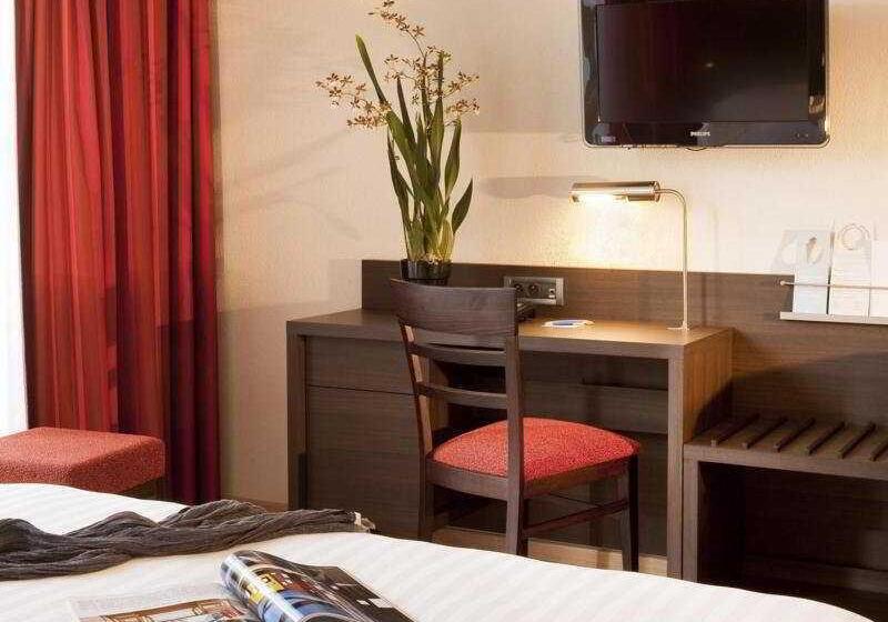 Номер Комфорт, Escale Oceania Aixenprovence