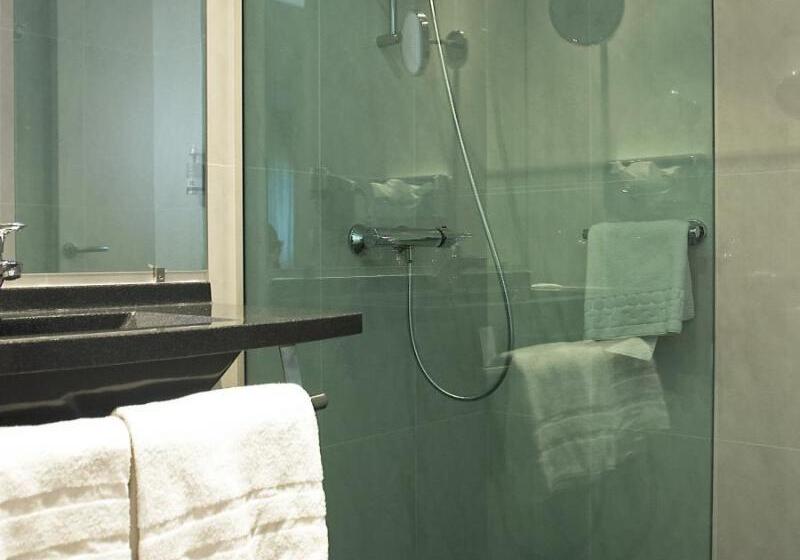 컴포트 룸, Escale Oceania Aixenprovence