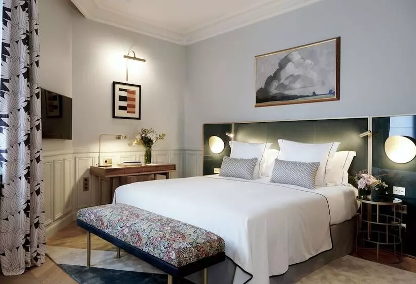 Deluxe Kamer, Grand Powers