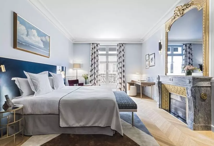 Executive Kamer, Grand Powers