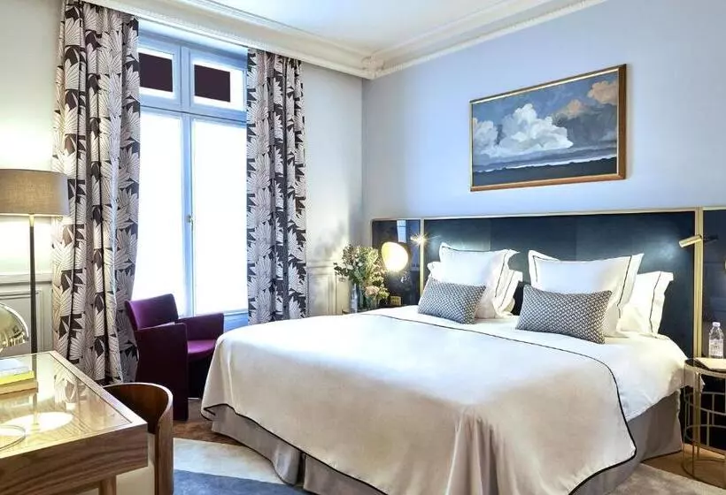 Superior Kamer, Grand Powers