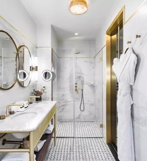 Executive Kamer, Grand Powers
