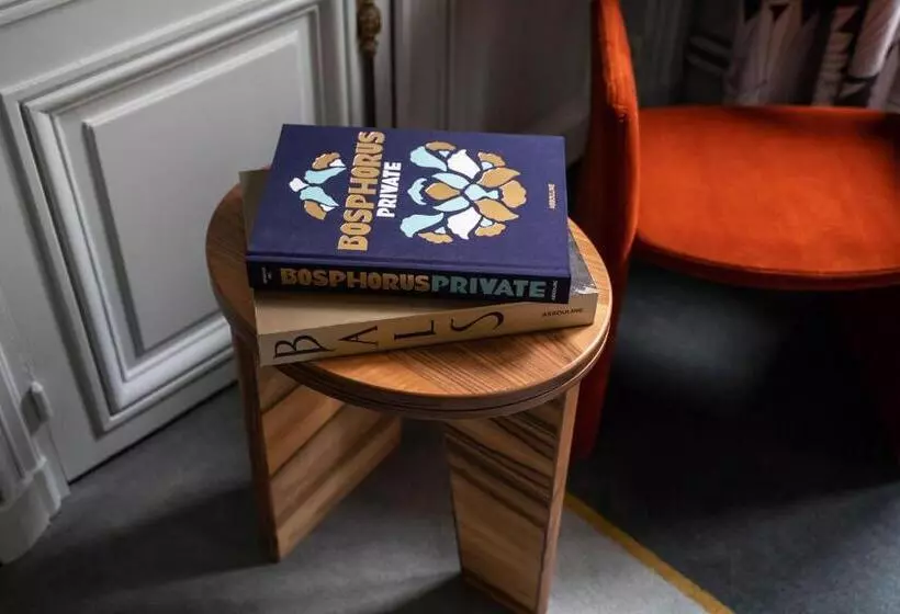 Suite, Grand Powers