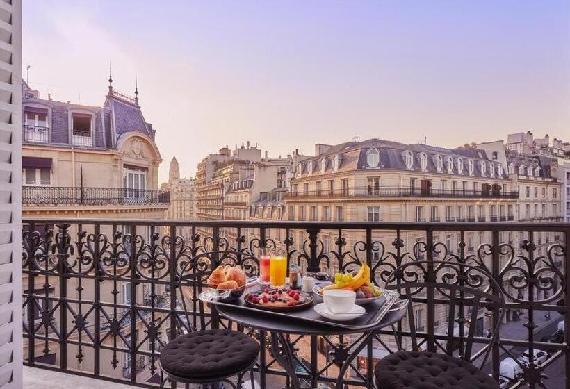 Chambre Triple Standard avec Vues, Grand Powers