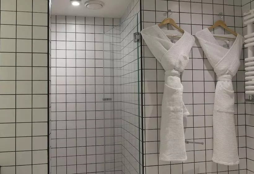 デラックスルーム, La Maison Champs Elysees
