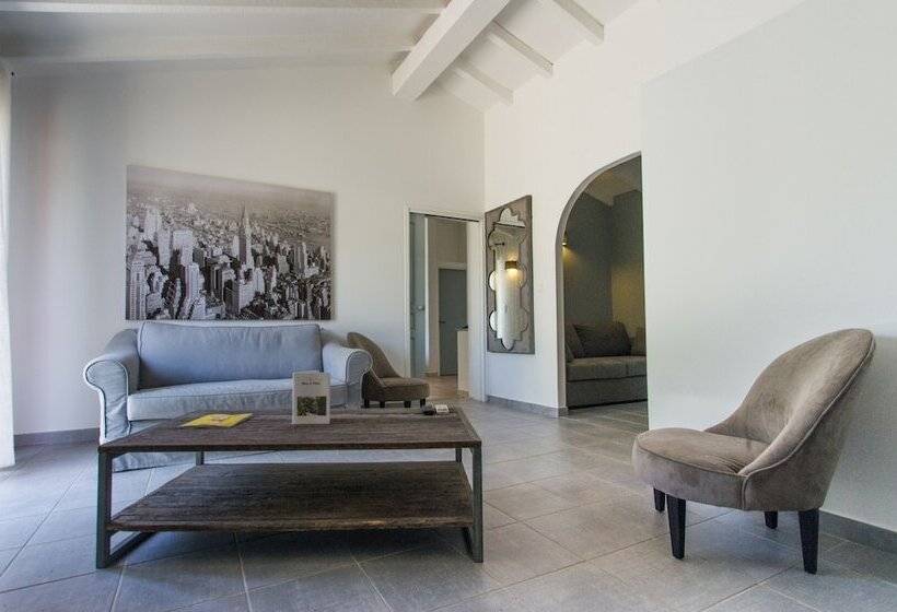 سوییت, Le Roc E Fiori Hotel   Teritoria