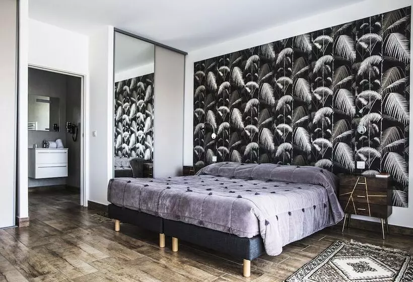 آپارتمان لوکس 1 خوابه, Le Roc E Fiori Hotel Teritoria