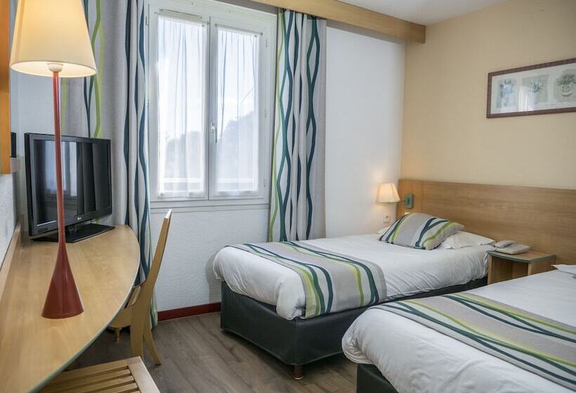 Номер Стандарт, Logis Hotel Restaurant Uzès Pont Du Gard