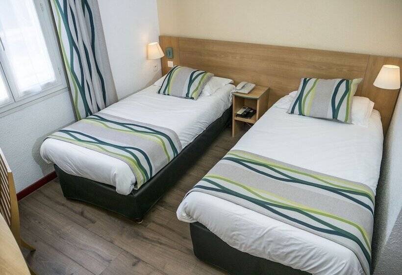 Номер Стандарт, Logis Hotel Restaurant Uzès Pont Du Gard