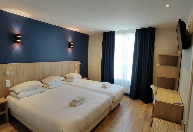 スタンダードトリプルルーム, Modern Est