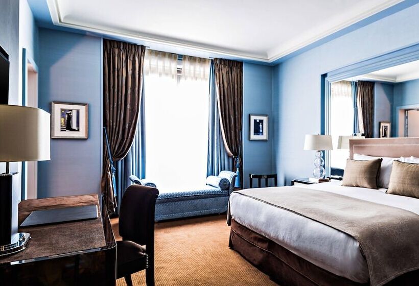 シティビュースイート, Prince De Galles, A Luxury Collection Hotel, Paris