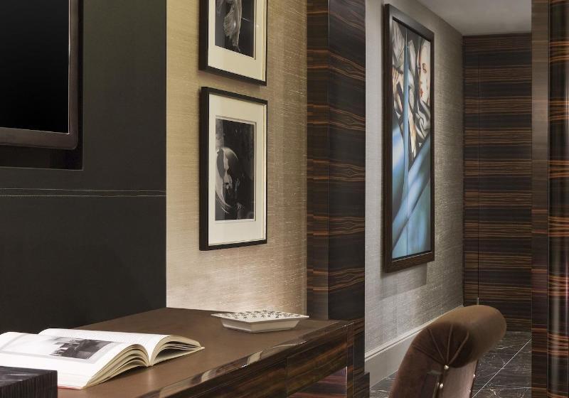 デラックスルーム, Prince De Galles, A Luxury Collection Hotel, Paris