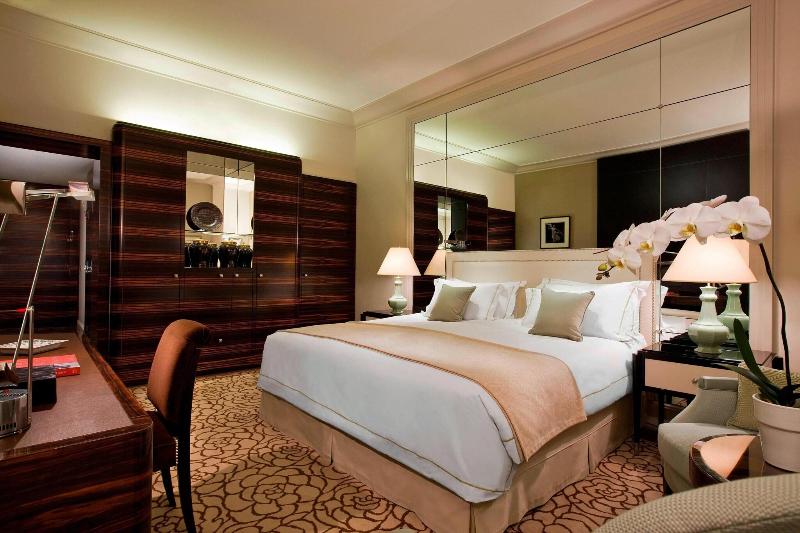 اتاق استاندارد با تخت بزرگ, Prince De Galles, A Luxury Collection Hotel, Paris