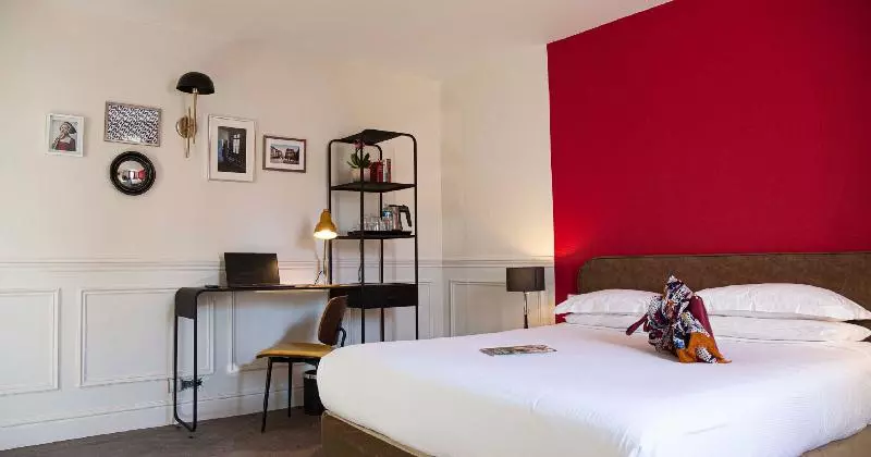 Quarto superior, Royal