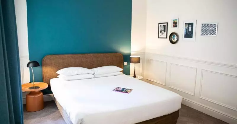 Quarto superior, Royal