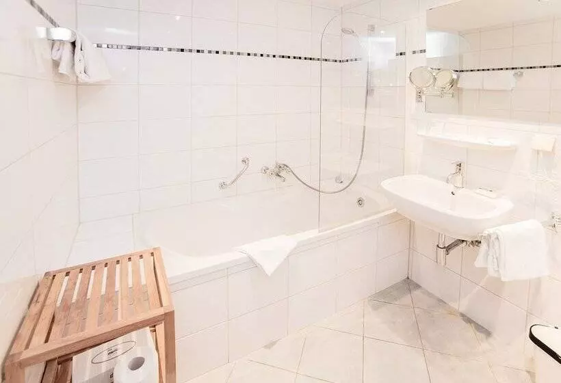 Quarto Comfort, Am Hopfensee