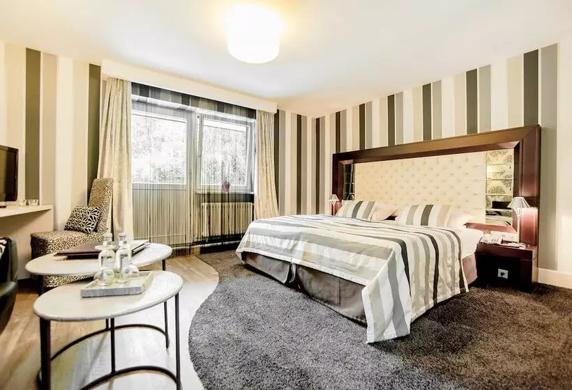 Quarto Estandar, Am Hopfensee