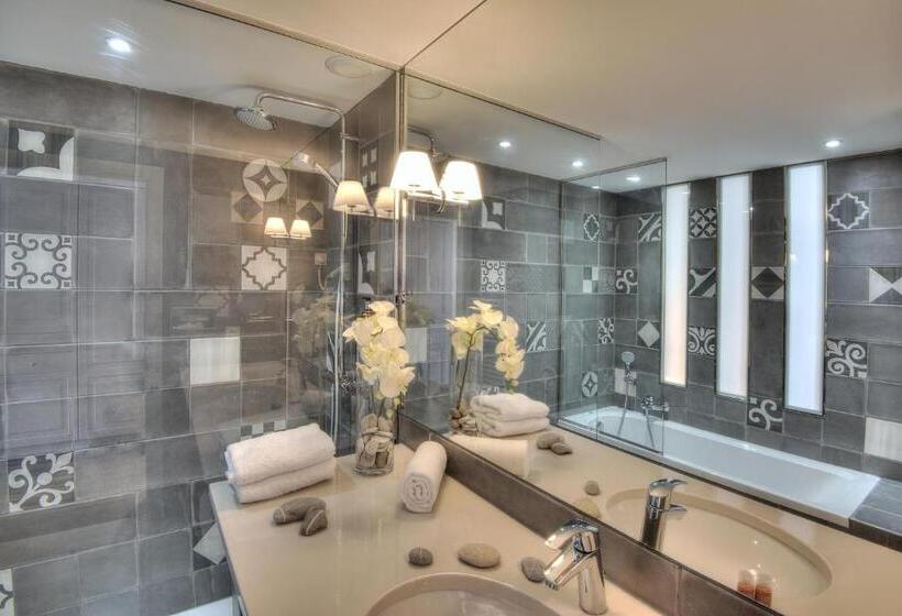 高级大房间, La Bastide De L'oliveraie