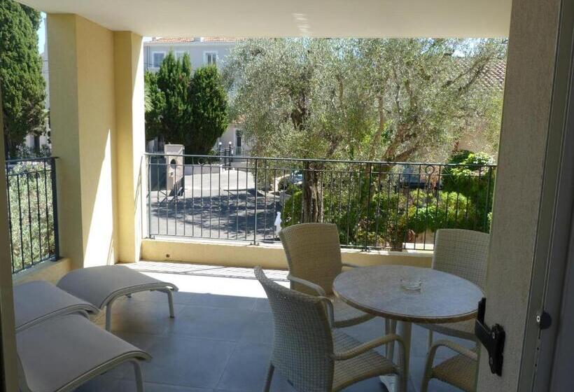 프레스티지 스위트, La Bastide De L'oliveraie