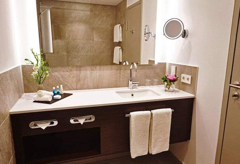 高级大房间, Steigenberger Hotel Köln