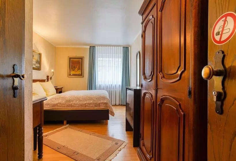 Quarto standard, Ff&e Hotel Bavaria